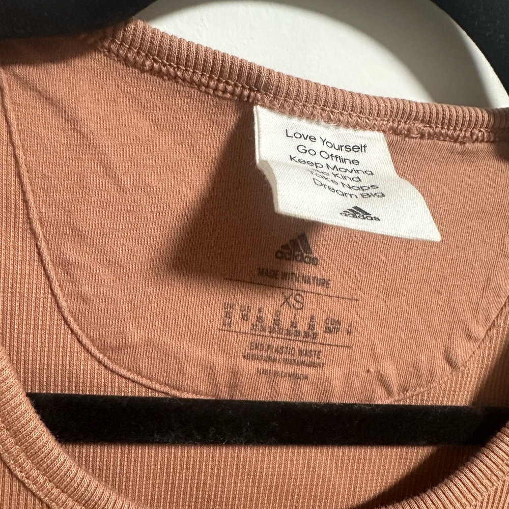 Adidas Tan Workout Set - Picture 5 of 9
